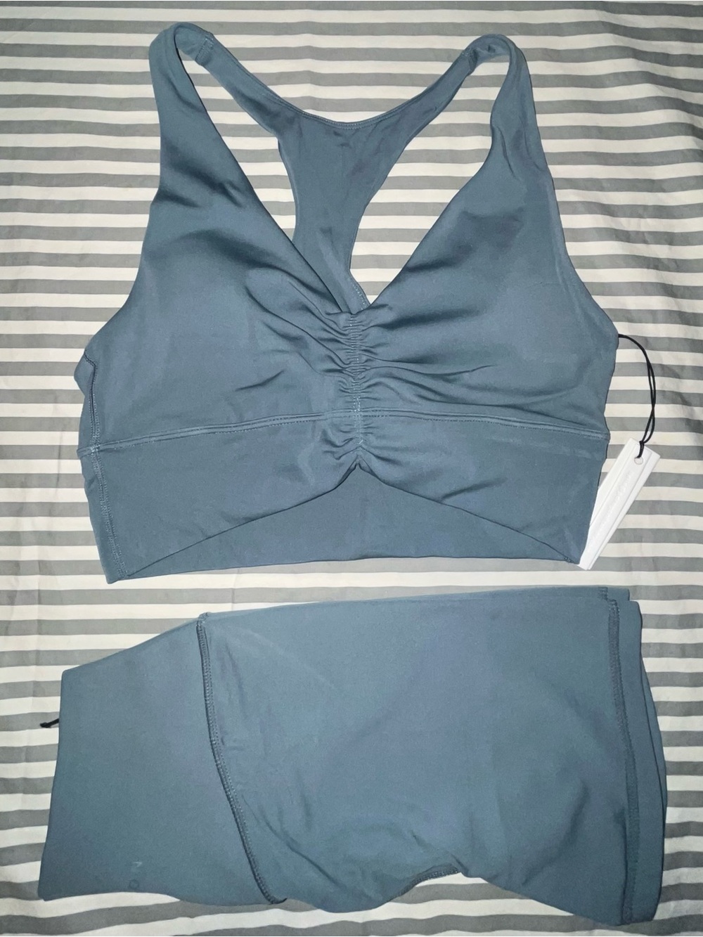 Paragon Fitwear Reluna High-Rise Sculptseam Short 5" + Ruched Bra in Slate Sz M